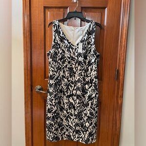 NWT White House Black Market Dress Size 14